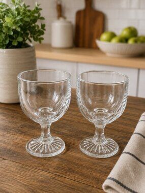 Set of 2 Vintage Clear Glass Goblets Footed Drinking Glasses 6" Chalices